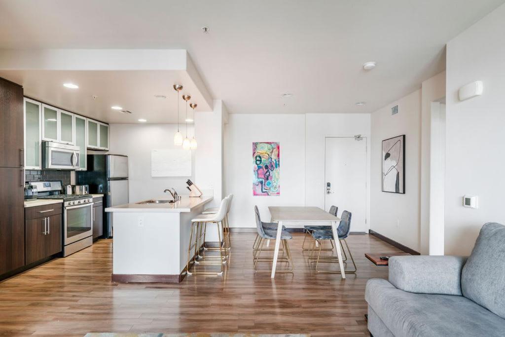 New 2bed Upscale Los Angeles