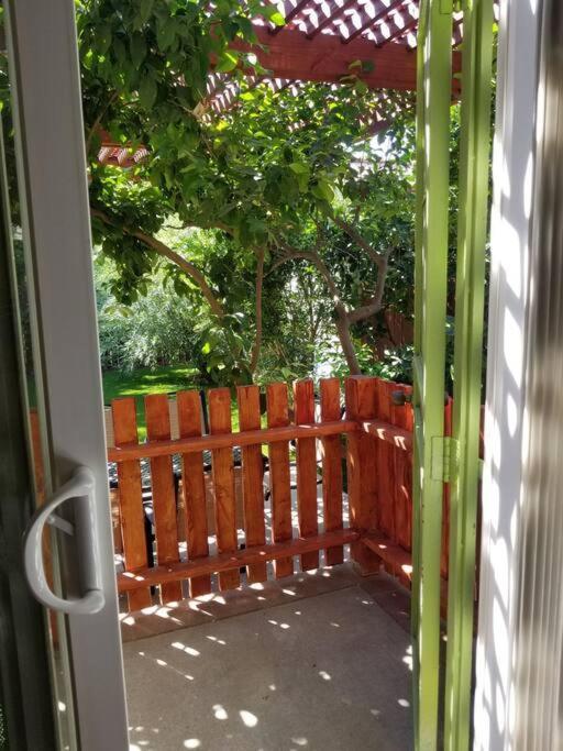 Luxury And Spacious 5 Bedroom Private House By Melrose Wifi Tv Backyard Free Parking Close To The Grove Hollywood Walk Of Fame *