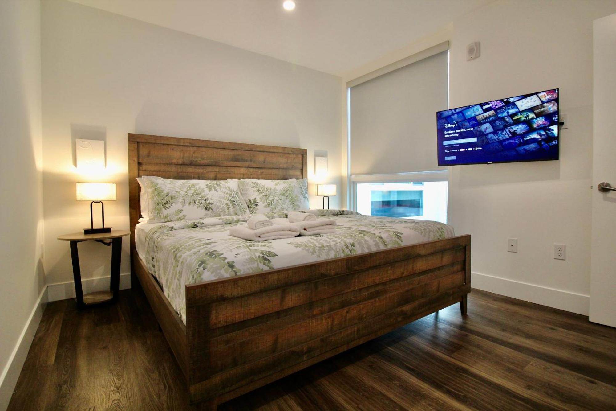 Angeles Premium With Free Parking * Los Angeles