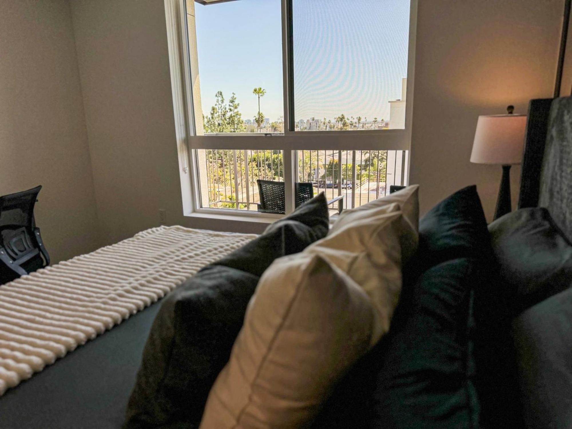 Luxurious Hollywood Dtla View Free Parking
