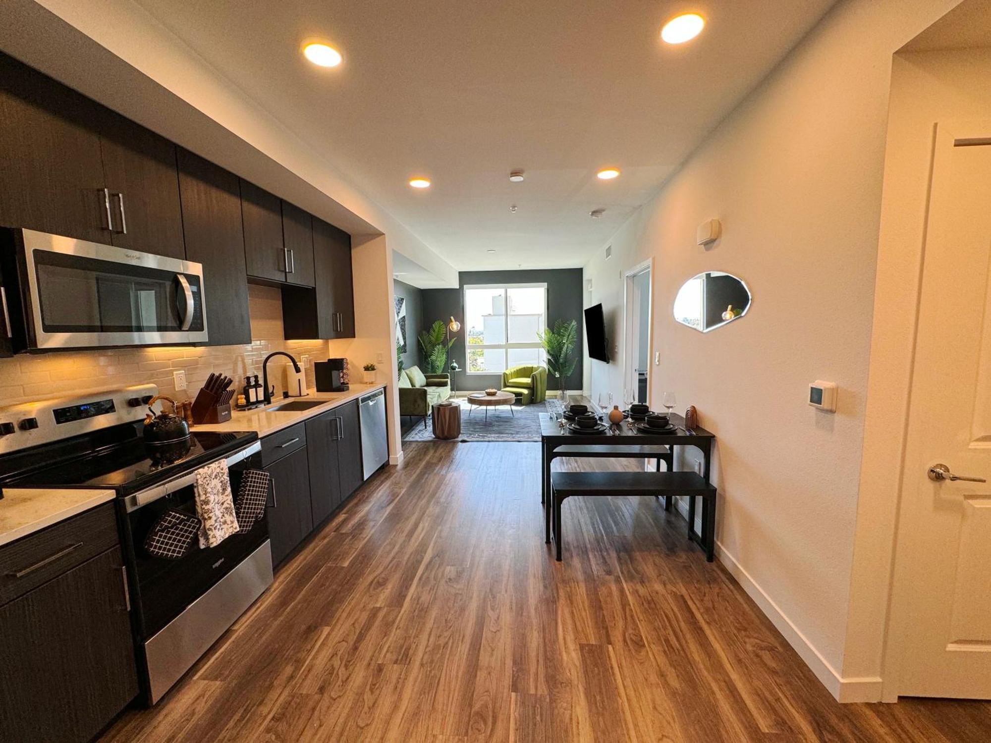 Luxurious Hollywood Dtla View Free Parking Apartment Los Angeles
