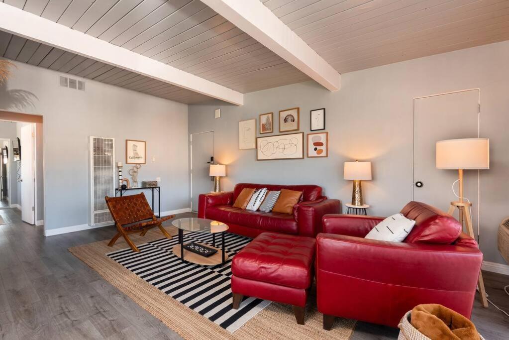 Ultimate Luxury Apt Near Dodgers Stadium