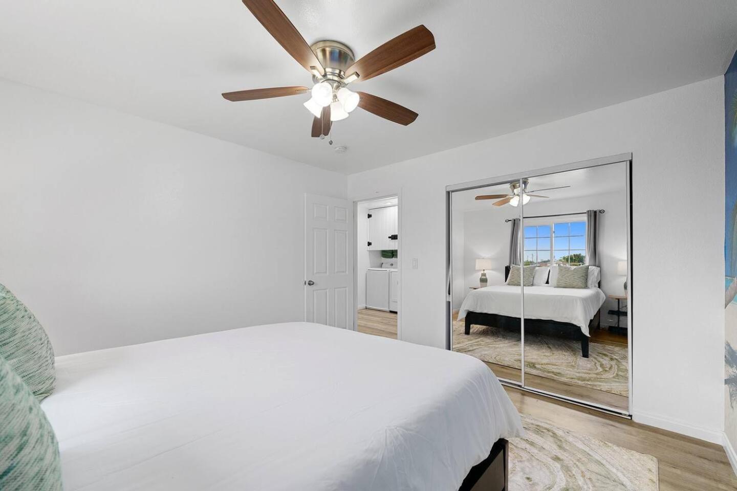 Casa Lanzit - 35 Percent Off April 2025! Low Fees