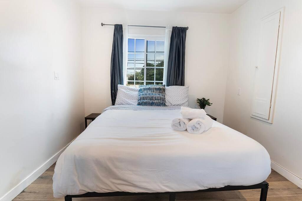 Chic Studio In Prime Location Apartment *