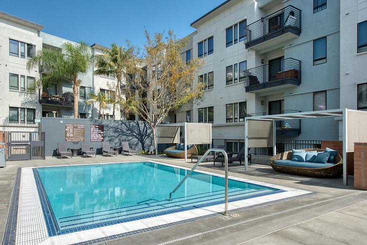 Apartment Luxury One Bedroom Minutes From The Grove *