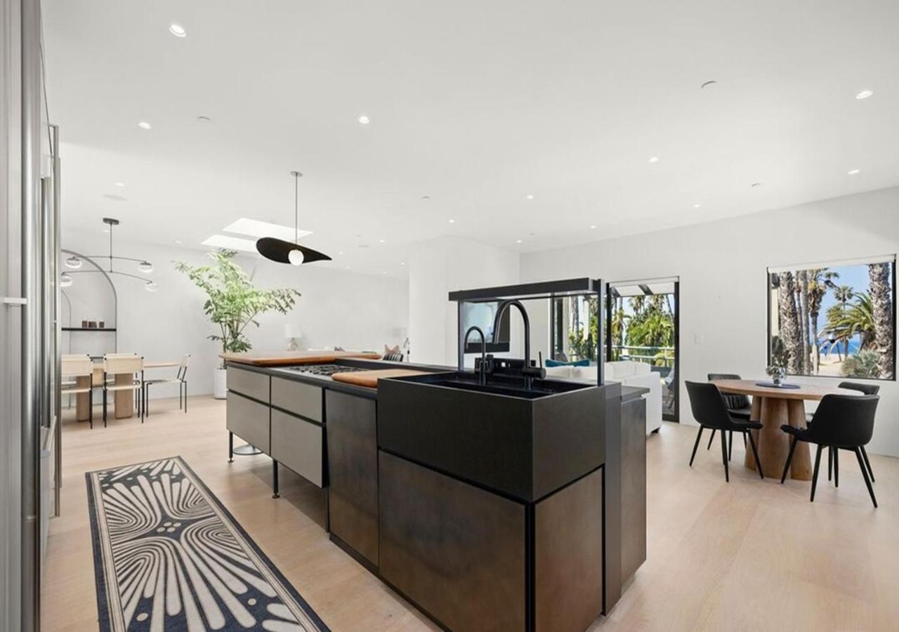 Ocean Park Blv Four Bedrooms Holiday home