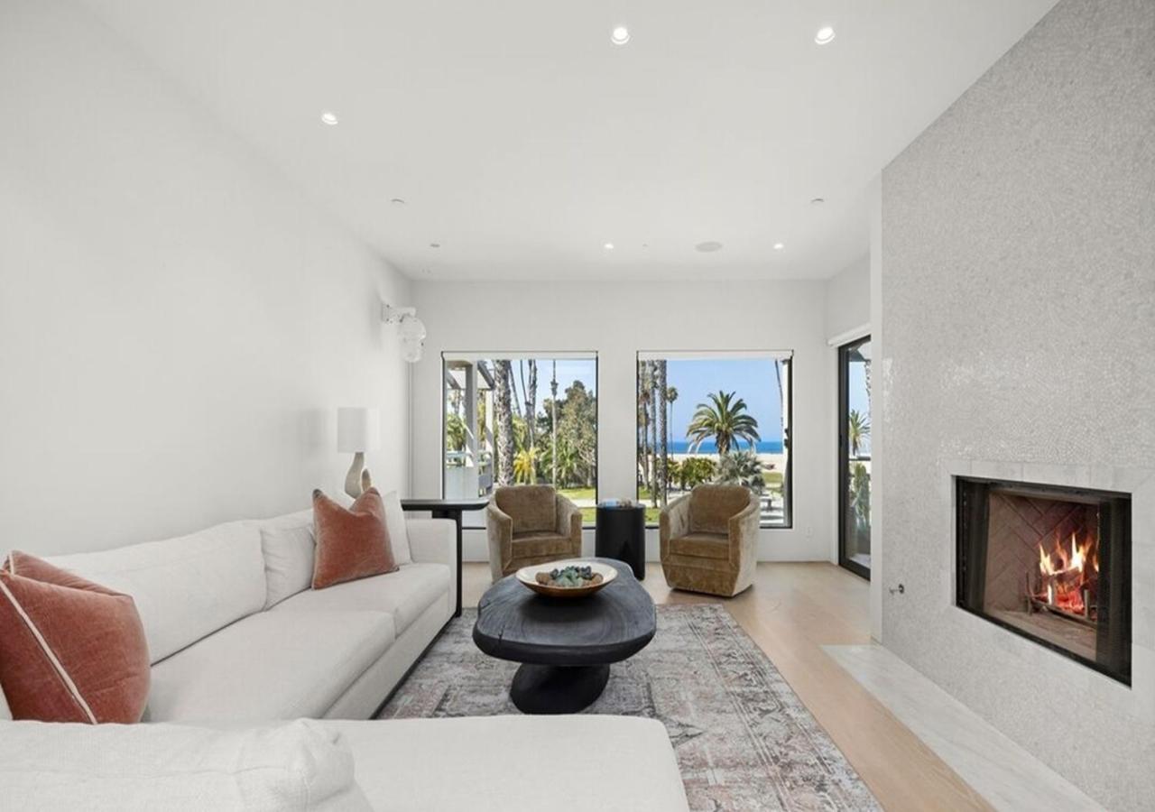Ocean Park Blv Four Bedrooms Holiday home Los Angeles