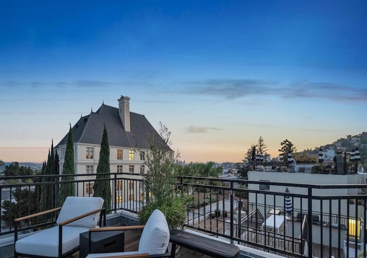 Apartment Three Bedrooms With Breathtaking Views *