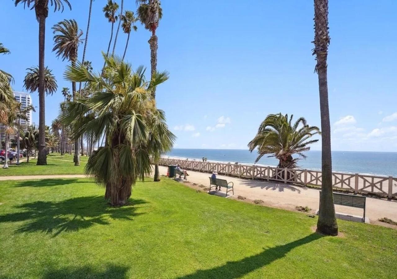Three Bedroom With Dramatic Sunsets And Ocean Views Apartment Los Angeles