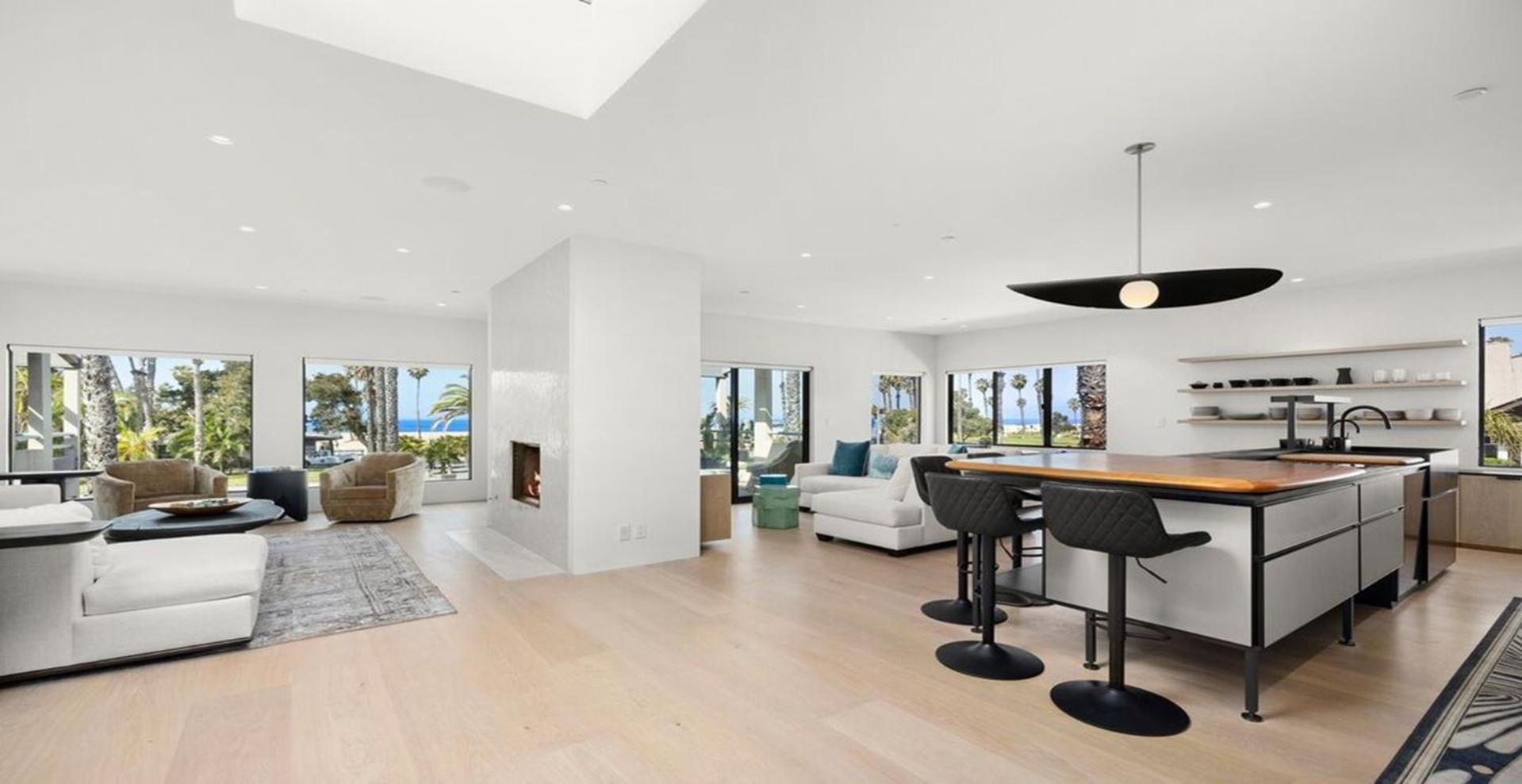 Ocean Park Blv Four Bedrooms Holiday home Los Angeles