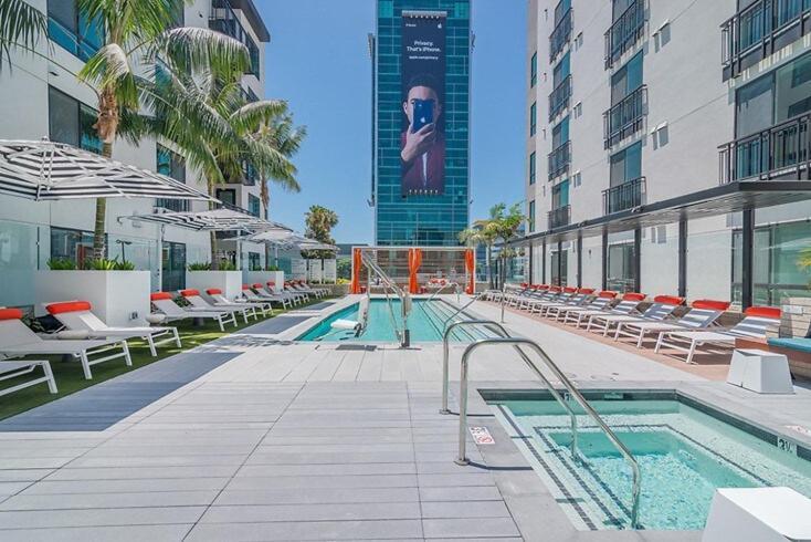 Apartment Sunset Blvd In The Heart Of Hollywood Los Angeles