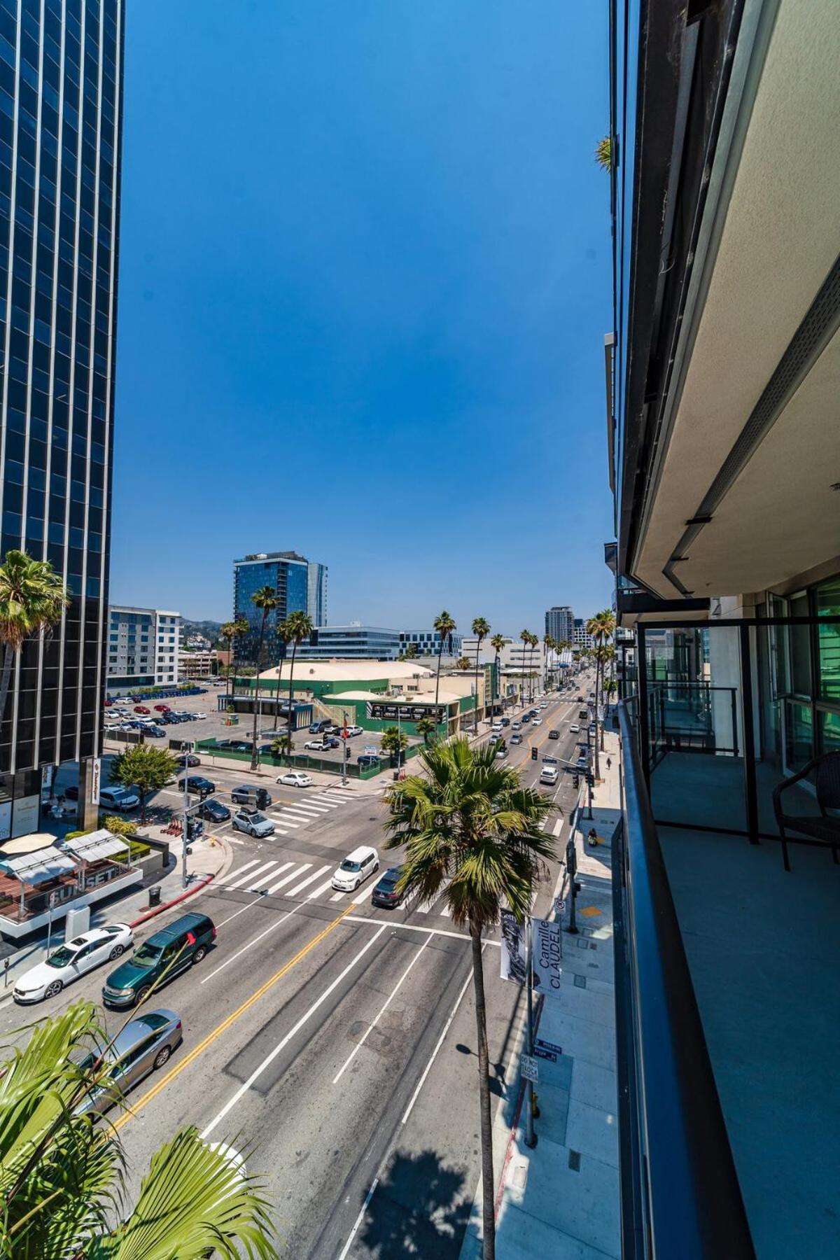 Apartment Sunset Blvd In The Heart Of Hollywood