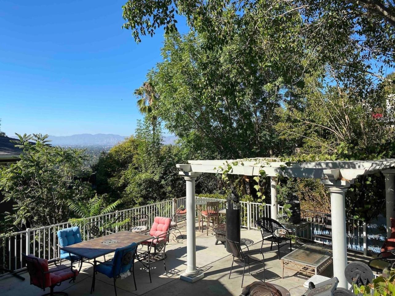 Universal 2 Mile Retreat Holiday home