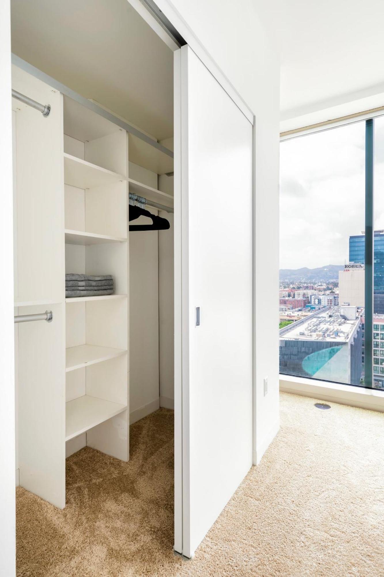 Apartment 2br Luxury Highrise Retreat Vt