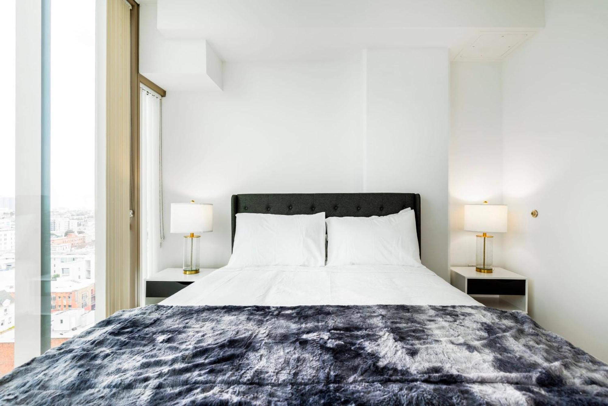 2br Luxury Highrise Retreat Vt Apartment *