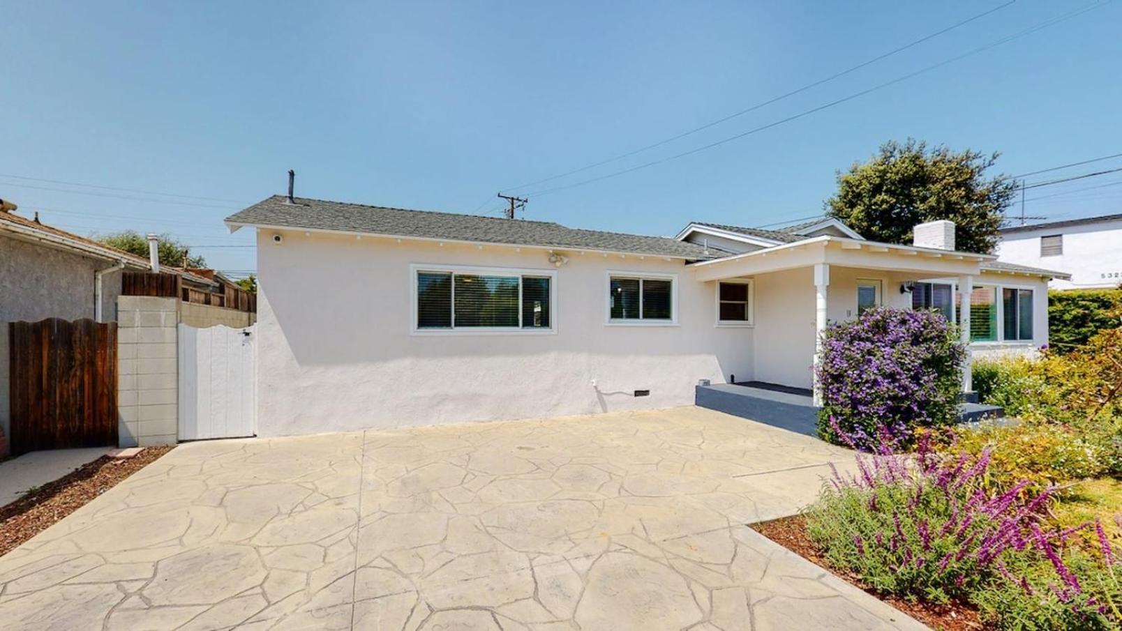 Dazzling Westside 4 Bedroom Home-minutes To The Beach * Los Angeles