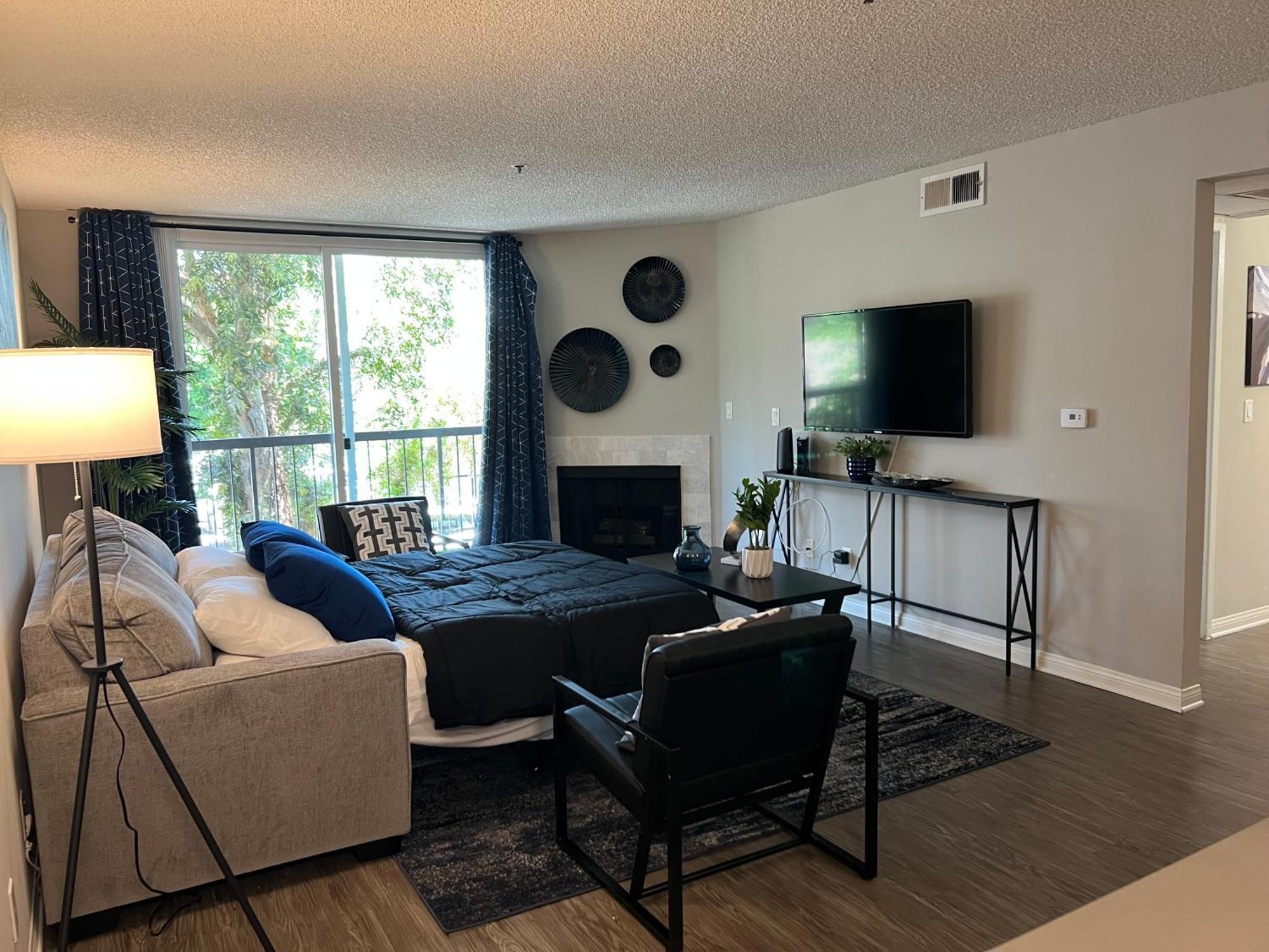 Exceptional 2 Bedroom In Heart Of Hollywood 201 Apartment *