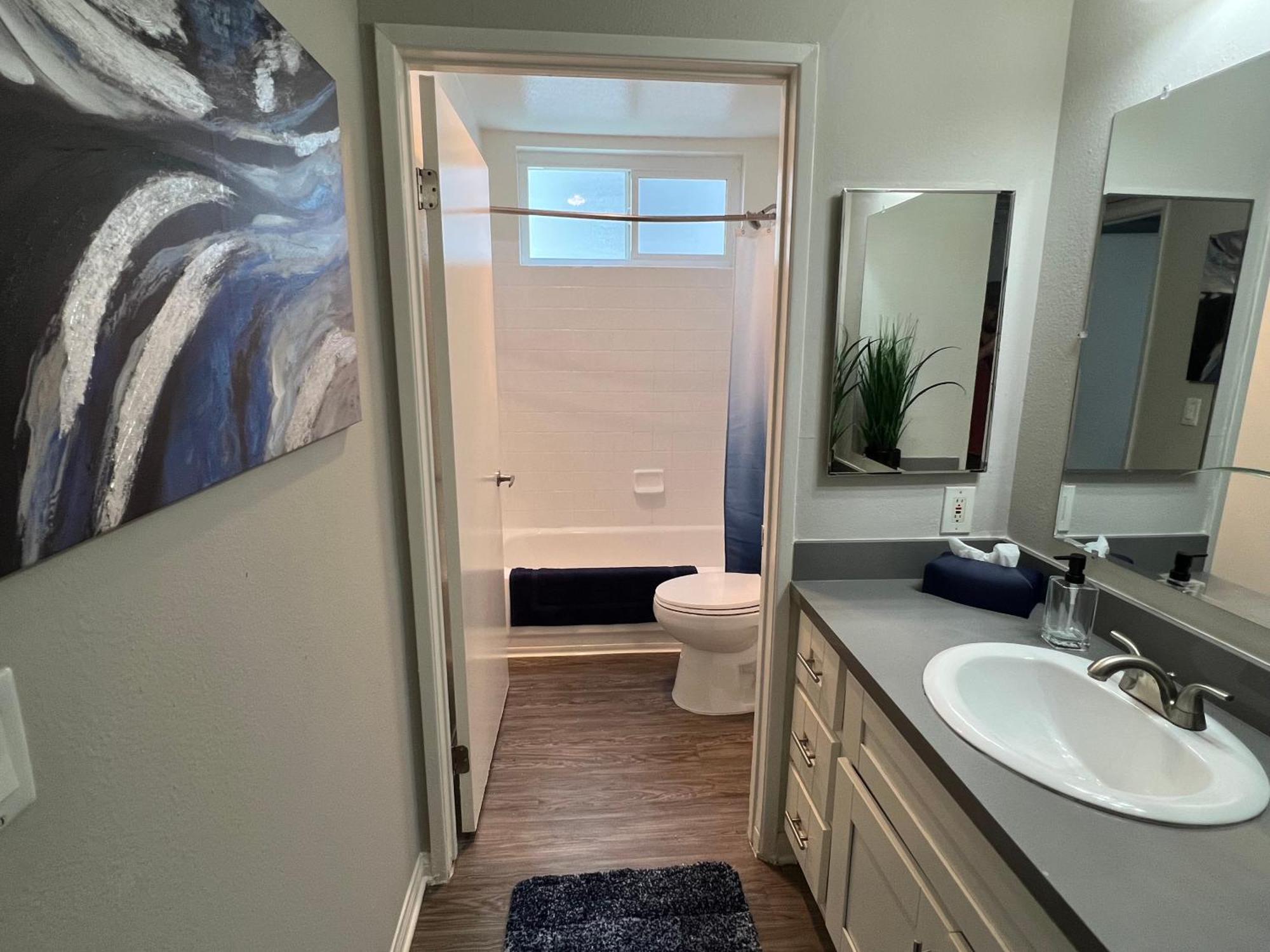 Exceptional 2 Bedroom In Heart Of Hollywood 201 Los Angeles