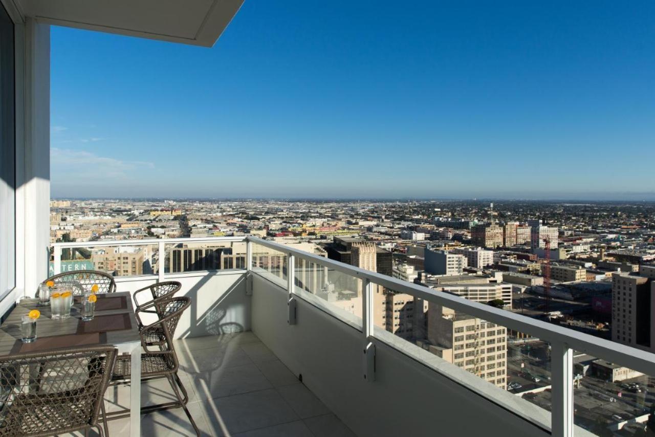 Apartment 2 Bed 2 Bath Contemporary High Rise Dtla Living *