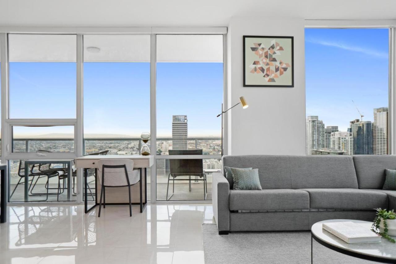 Apartment 2 Bed 2 Bath Contemporary High Rise Dtla Living *