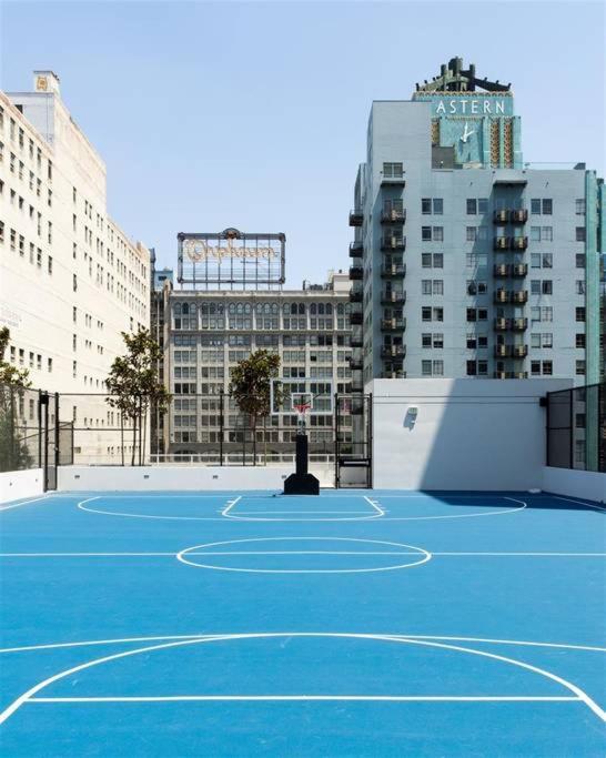 Apartment 2 Bed 2 Bath Contemporary High Rise Dtla Living *