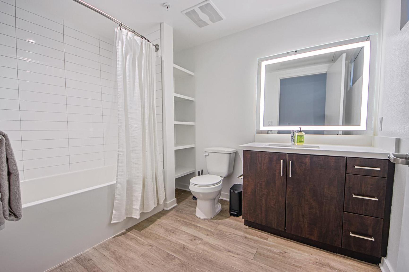 Apartment Charming Urban Oasis 2br 1bath