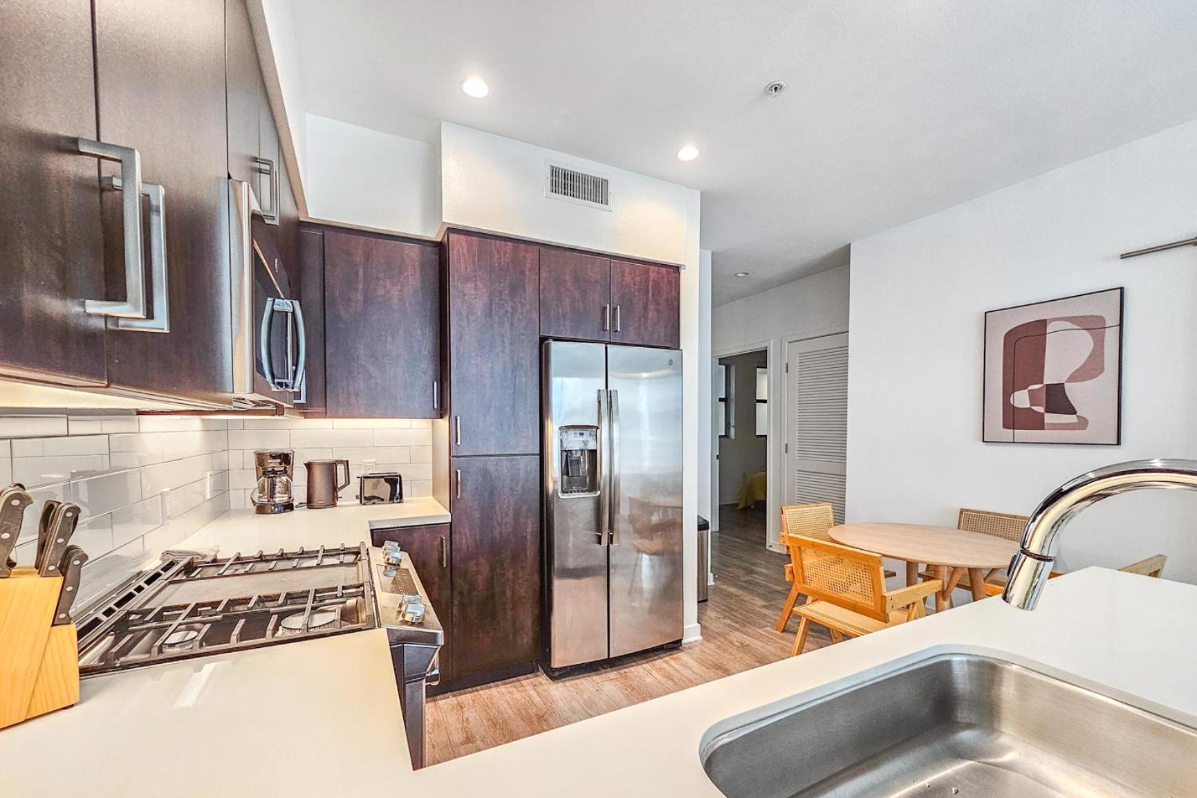 Charming Urban Oasis 2br 1bath Apartment