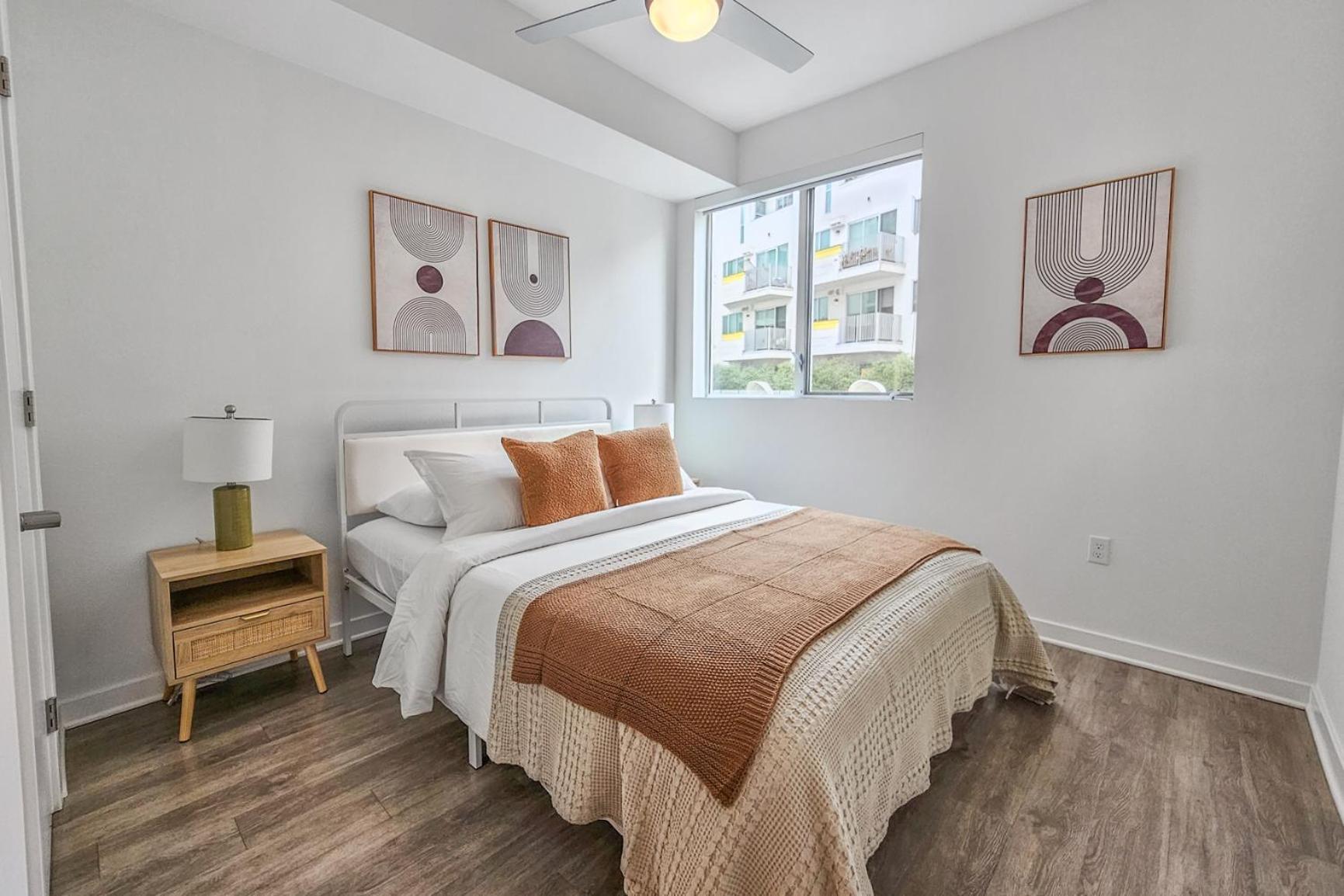 Charming Urban Oasis 2br 1bath