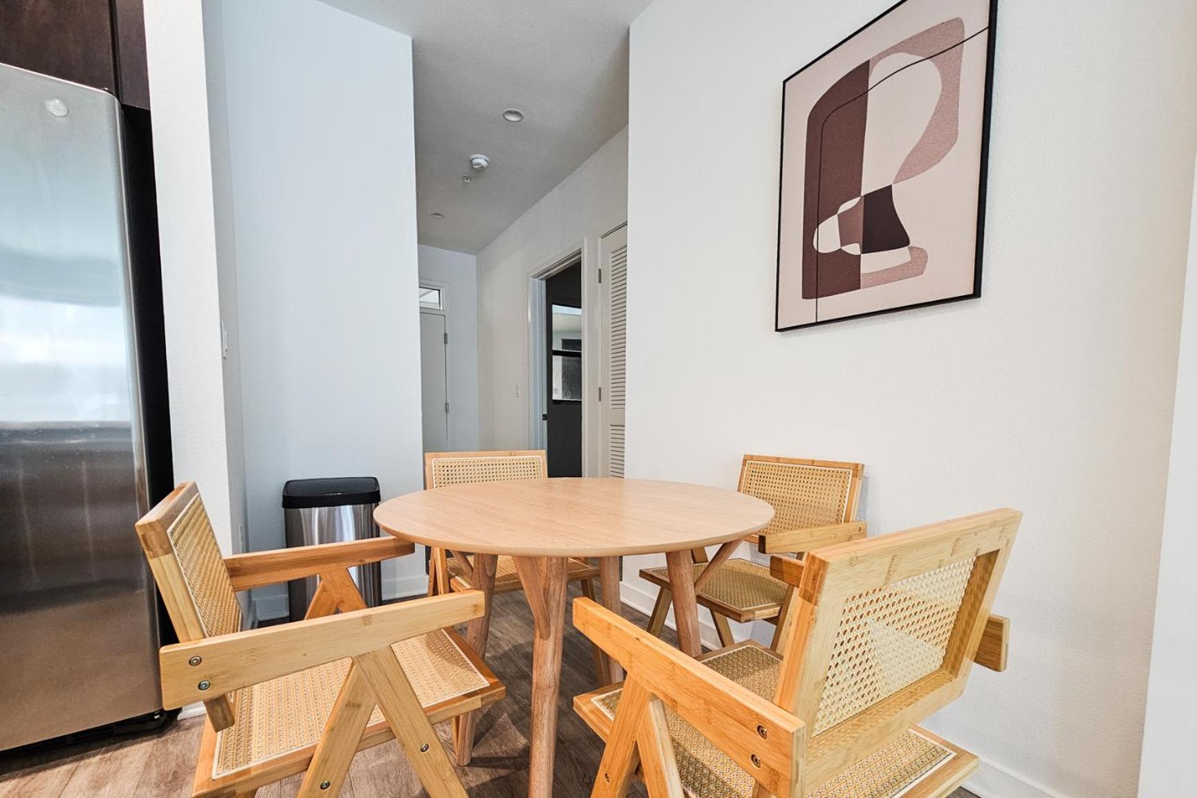 Charming Urban Oasis 2br 1bath Los Angeles