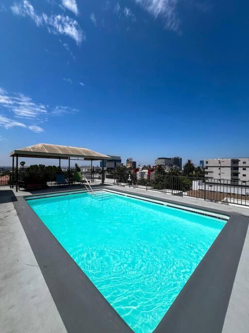 Exceptional 2 Bedroom In Heart Of Hollywood 201 Los Angeles