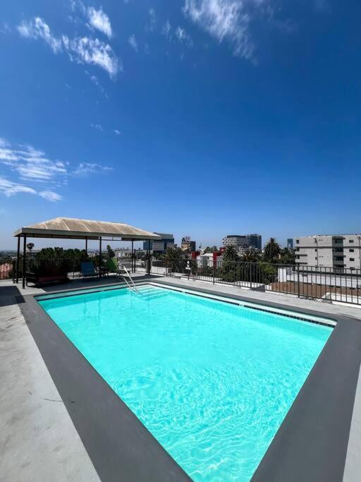 Apartment Exceptional 2 Bedroom In Heart Of Hollywood 201
