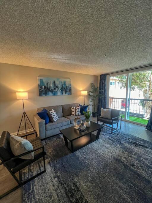 Exceptional 2 Bedroom In Heart Of Hollywood 201 * Los Angeles