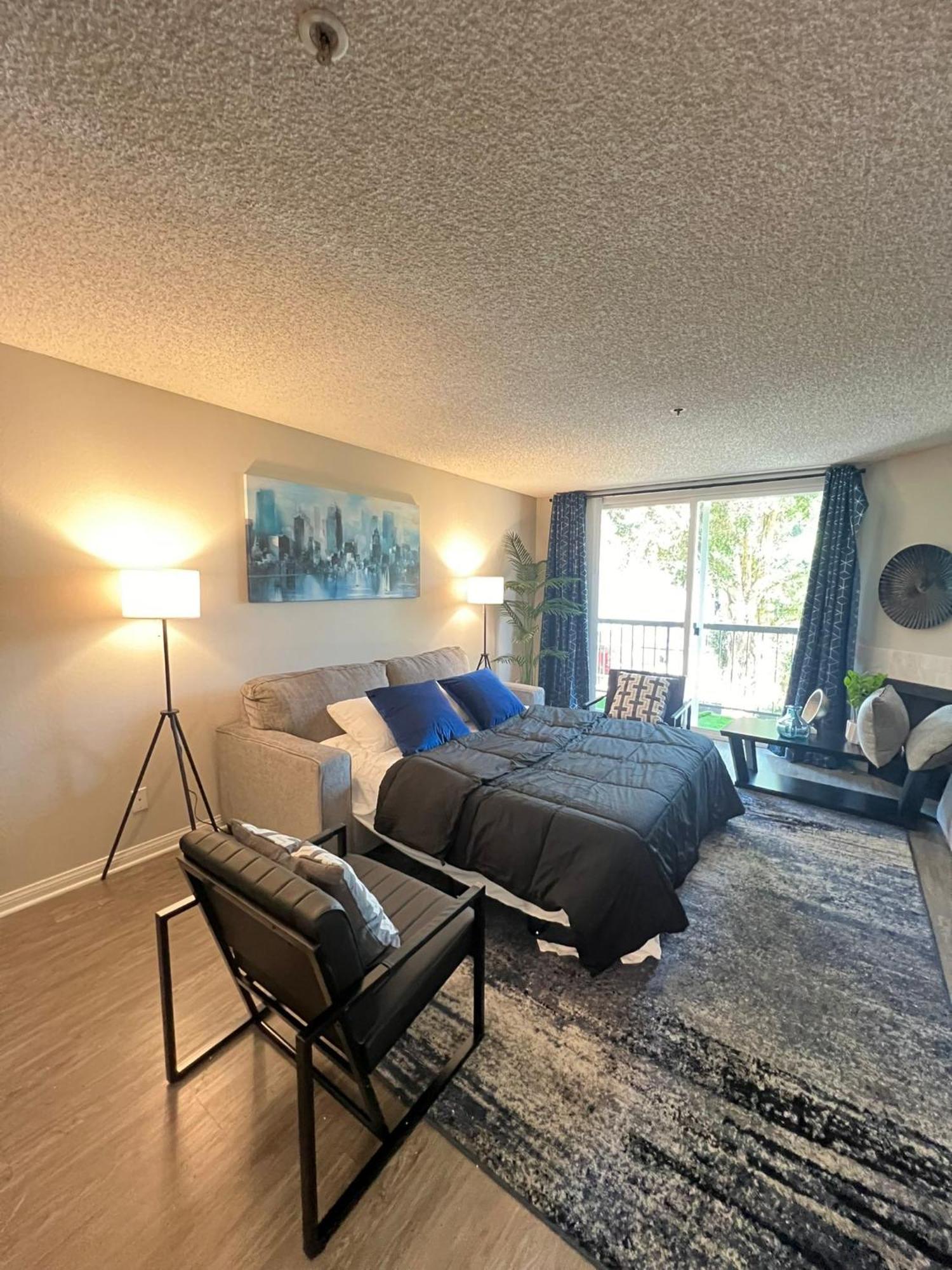 Apartment Exceptional 2 Bedroom In Heart Of Hollywood 201 *
