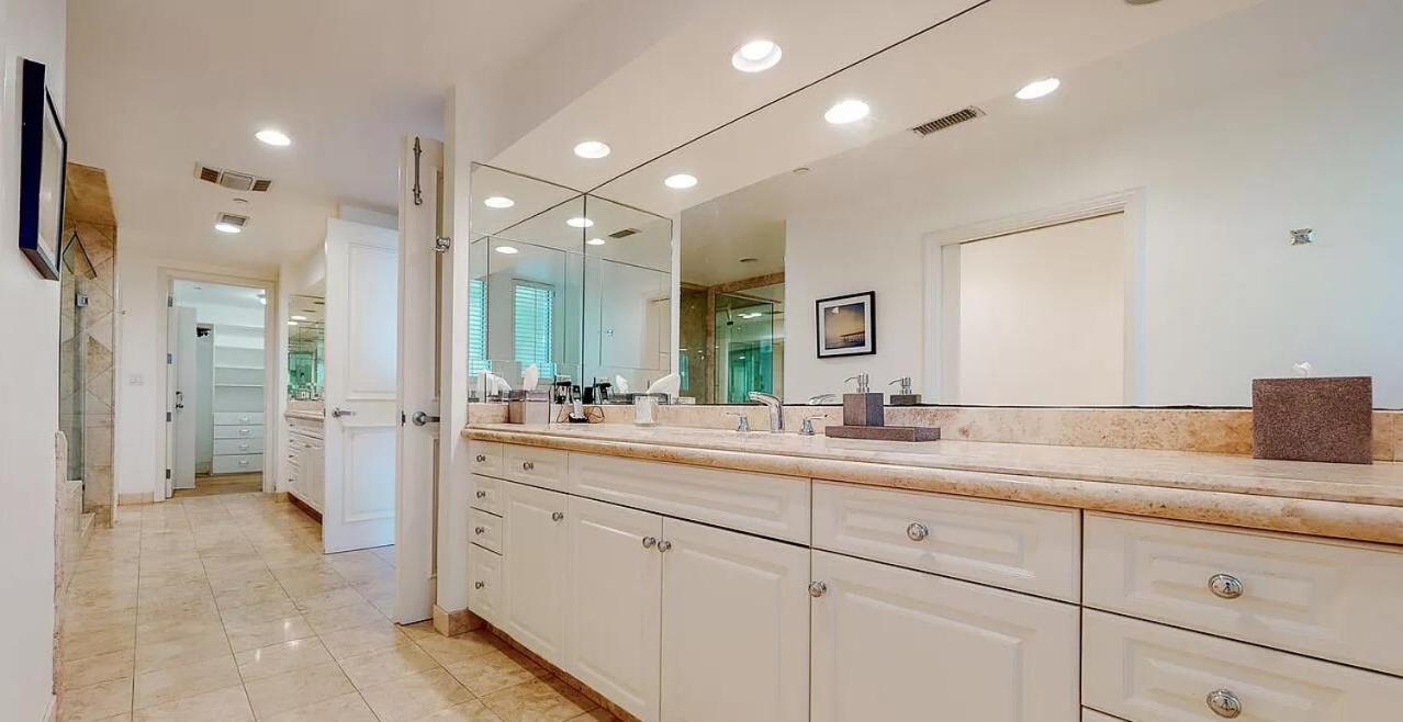 Apartment Stunning 2 Bedroom 3 Bathroom Unit Witm Amazing Views