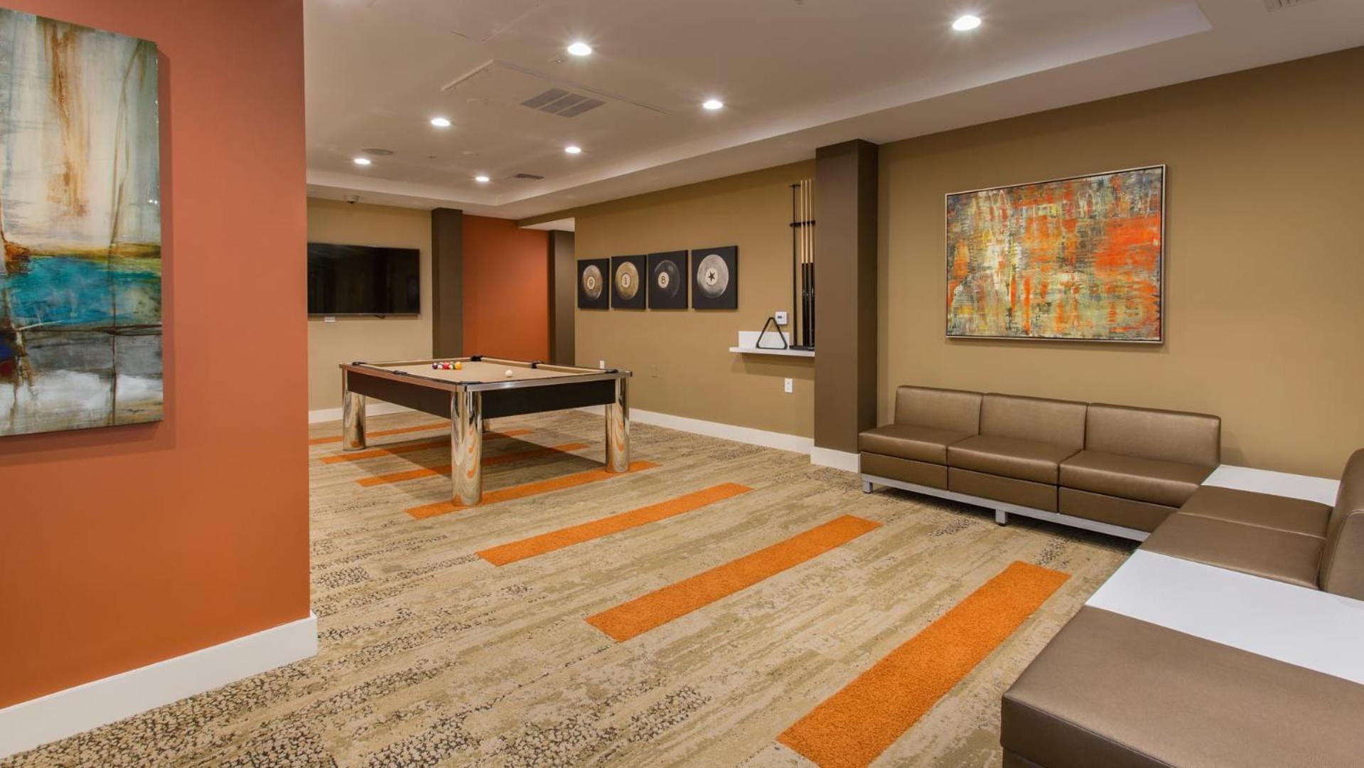 Apartment Lala House -1br With Free Parking, Pool, Laundry