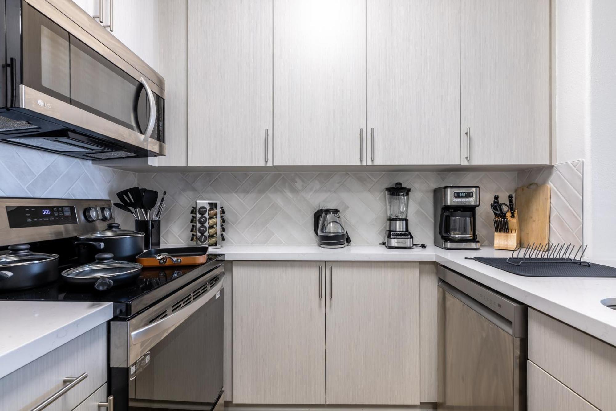 Cozy 2bd Retreat In Marinadelrey!free Parking&pool Apartment