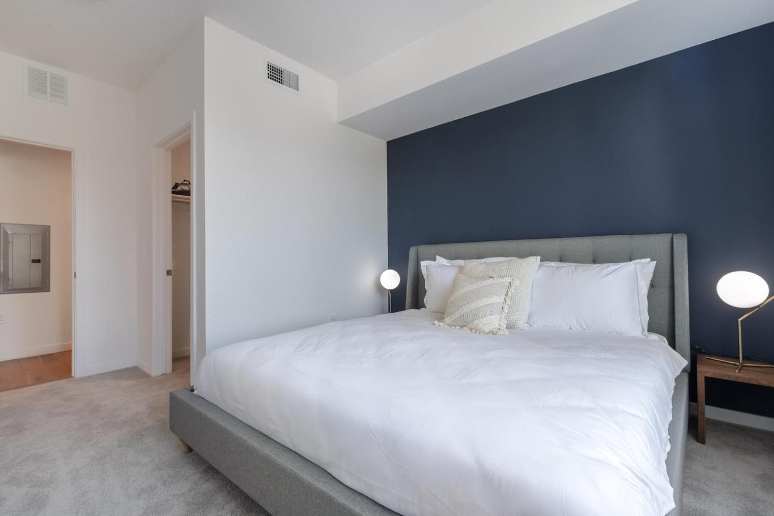Westchester 1br W Gym Pool Rooftop Nr Lax Lax-167 *
