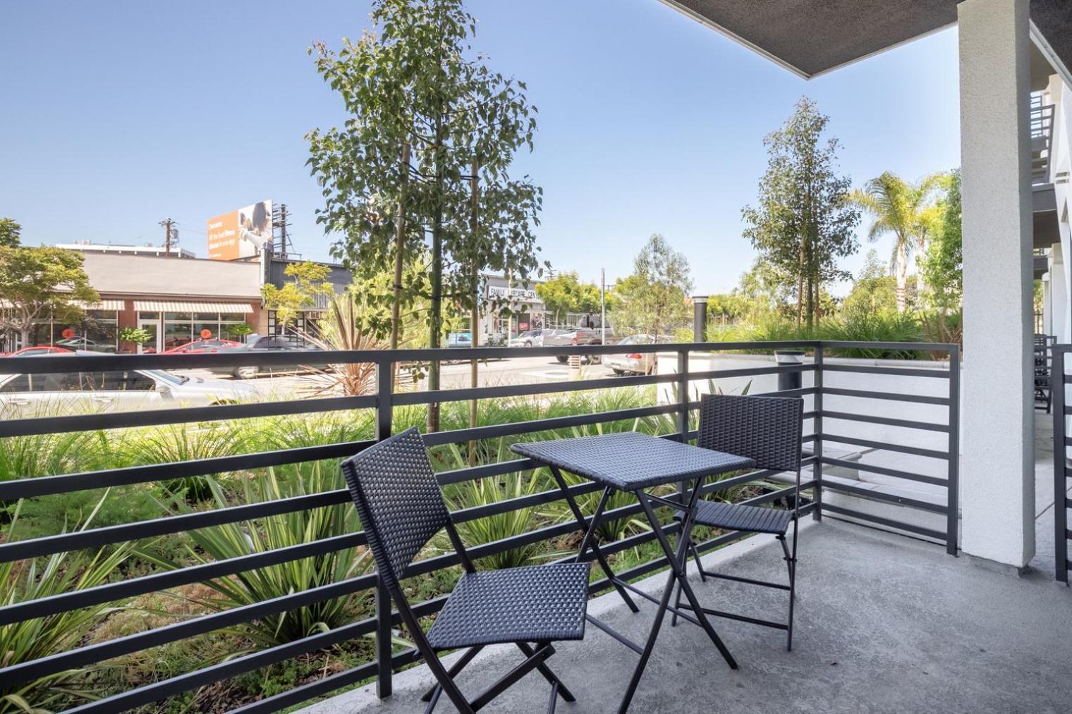 Westchester 1br W Gym Pool Rooftop Nr Lax Lax-167 Apartment Los Angeles