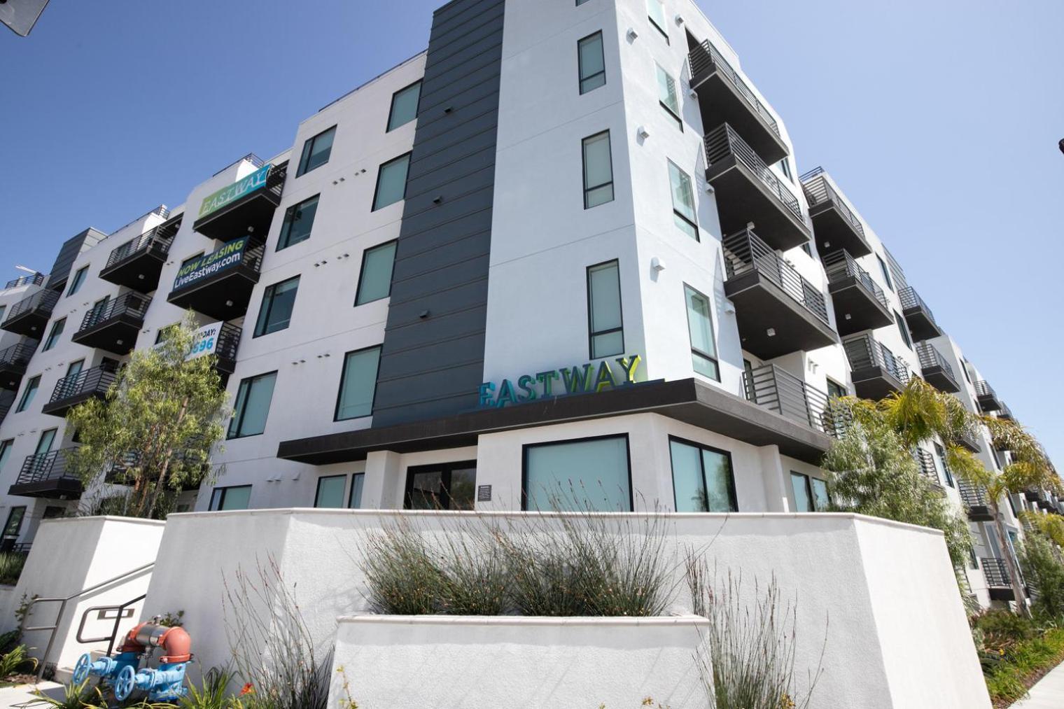 Apartment Westchester 1br W Gym Pool Rooftop Nr Lax Lax-167 *