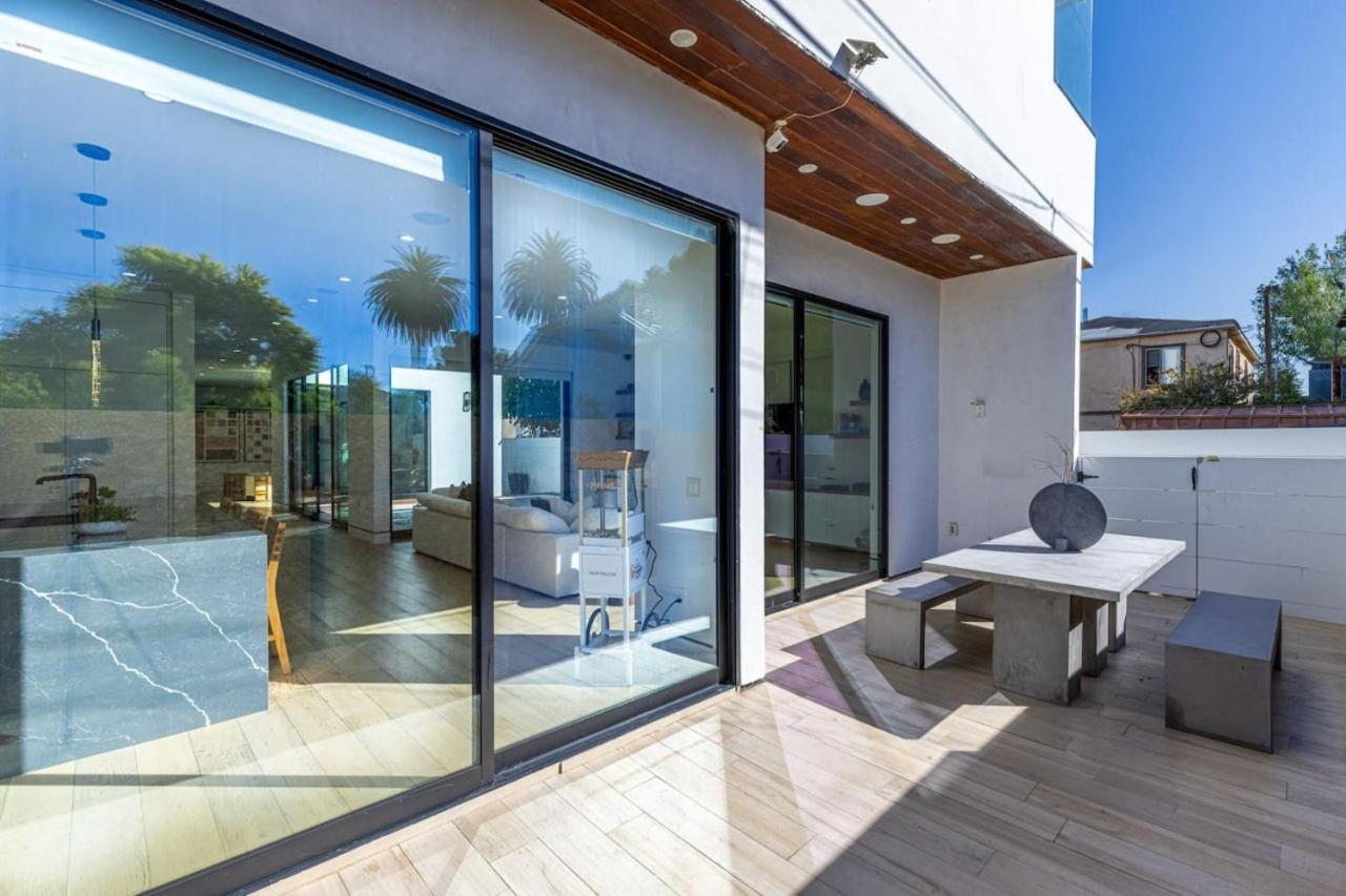 The Penmar Retreat - Luxurious Resort-style Oasis Holiday home Los Angeles