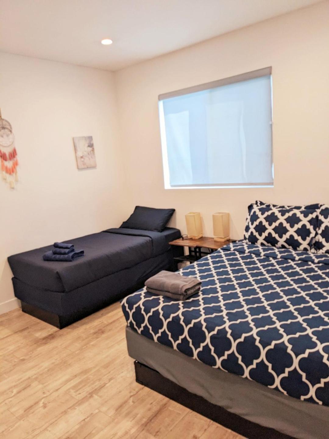 4br/4br Modern House At Mid-city Los Angeles