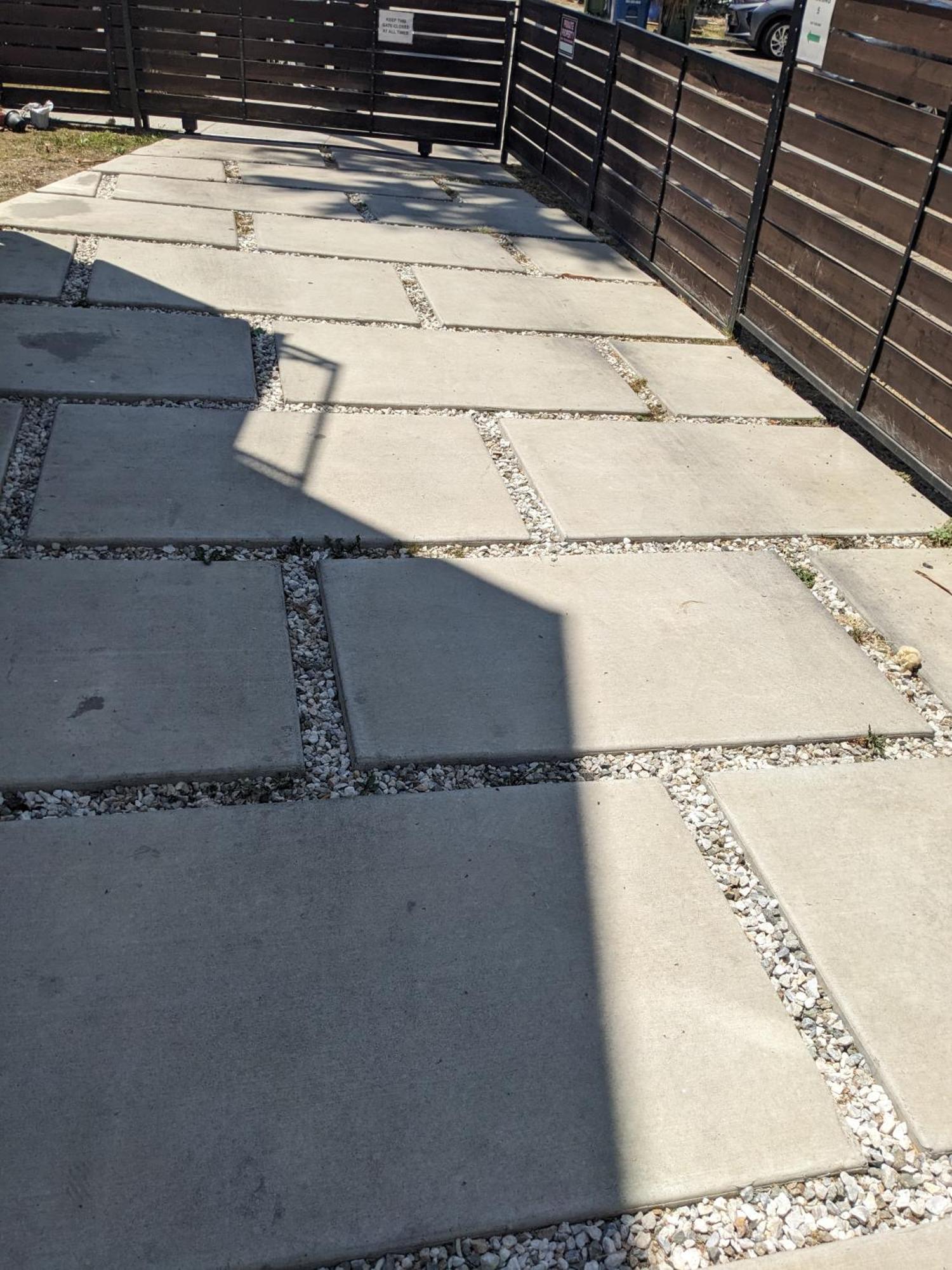 Cozy 3 Bedroom Townhouse With Balcony * Los Angeles