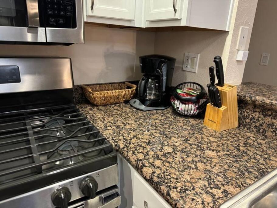 Apartment Travel Haven At Miracle Mile- 110 Los Angeles