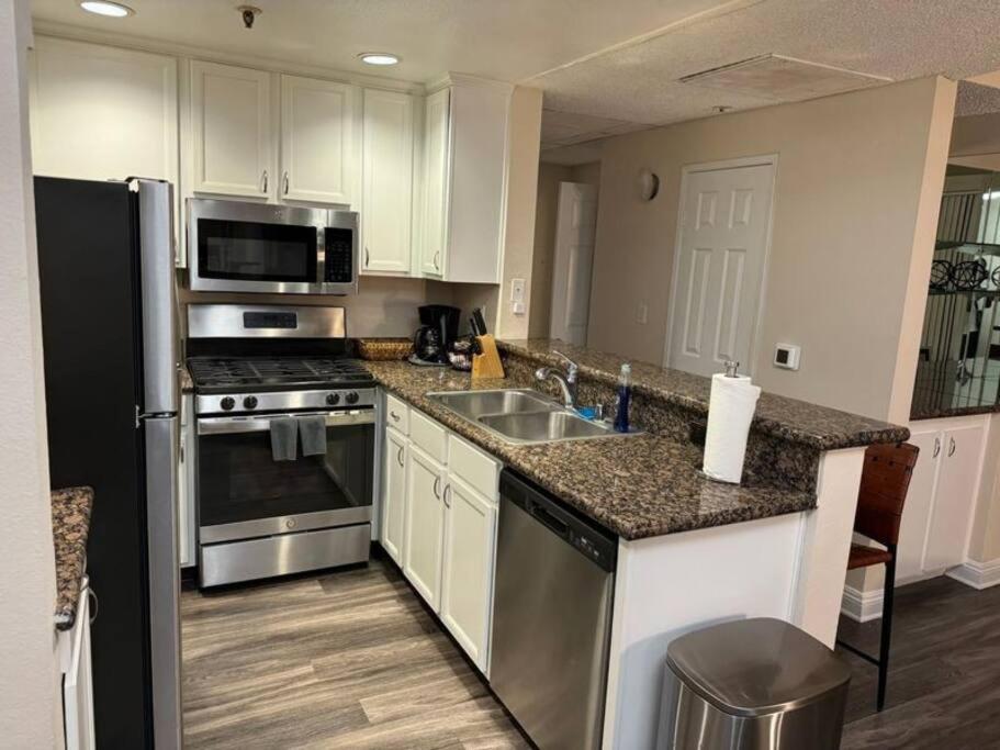 Travel Haven At Miracle Mile- 110 *