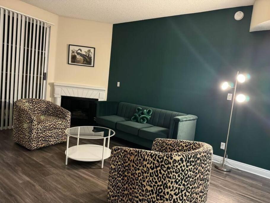 Travel Haven At Miracle Mile- 110 Los Angeles