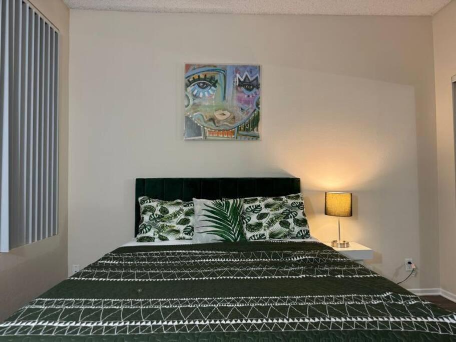 Travel Haven At Miracle Mile- 110