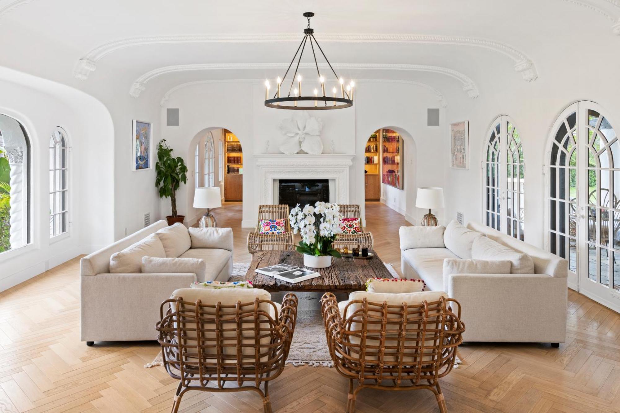 Contemporary Spanish Estate In Beverly Hills * Los Angeles