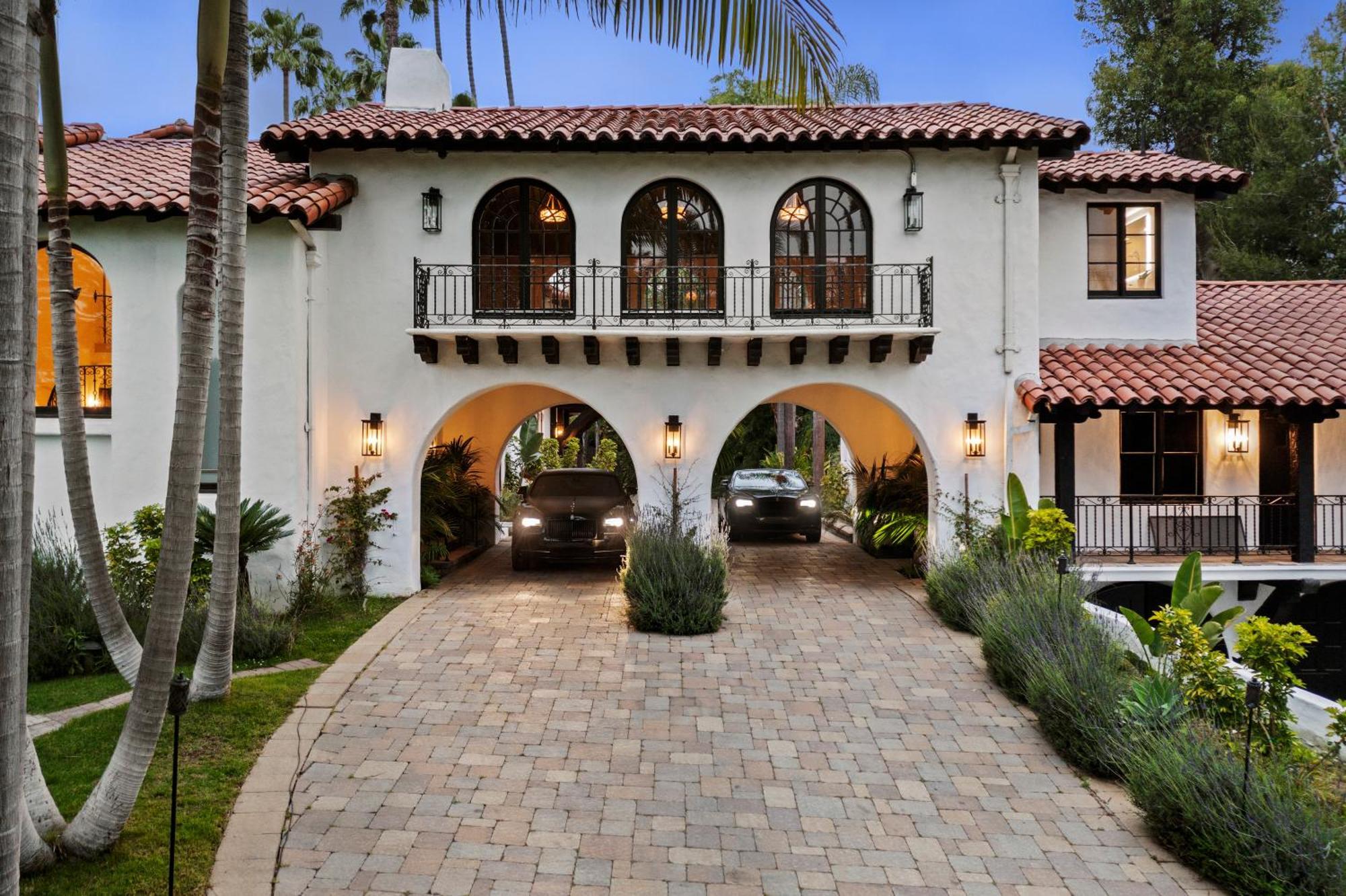 Contemporary Spanish Estate In Beverly Hills Villa Los Angeles
