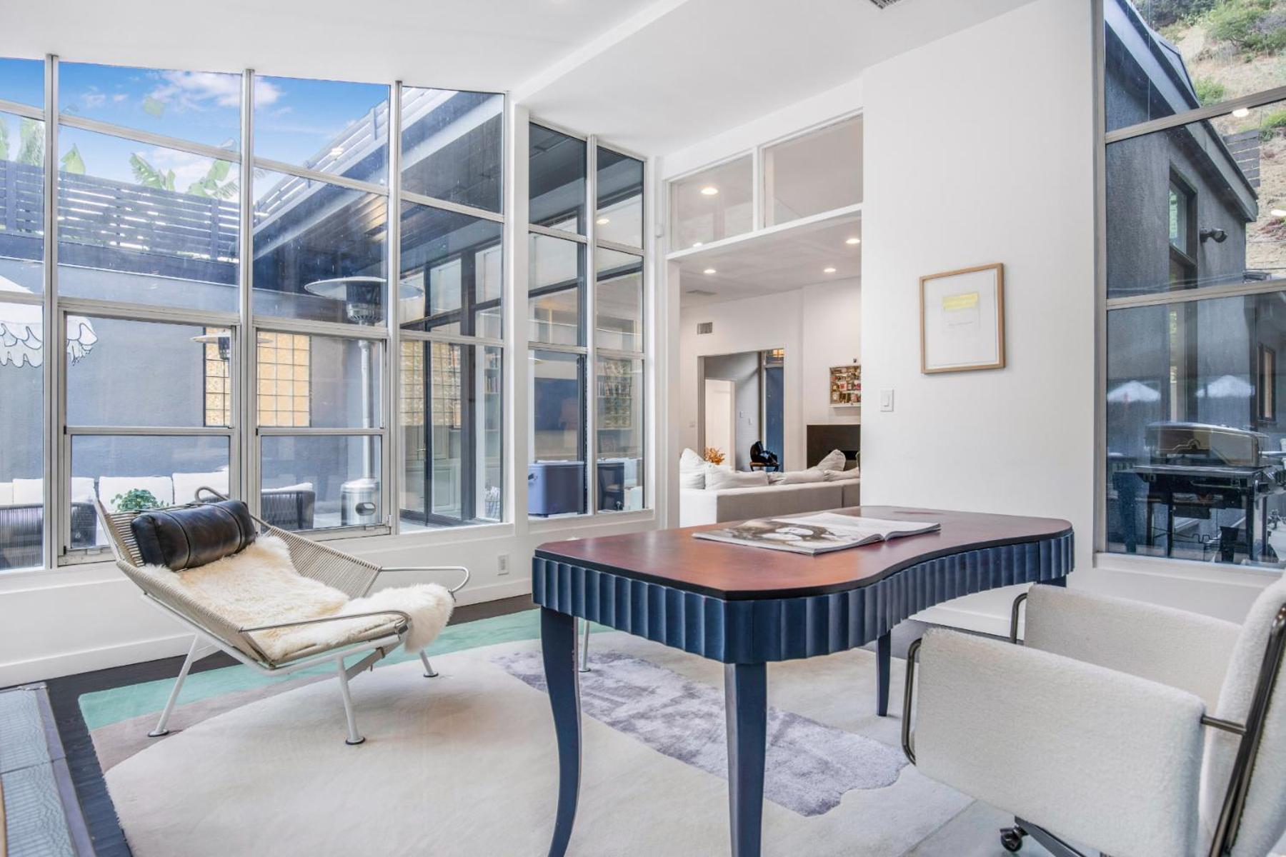 Franklin Canyon Villa *