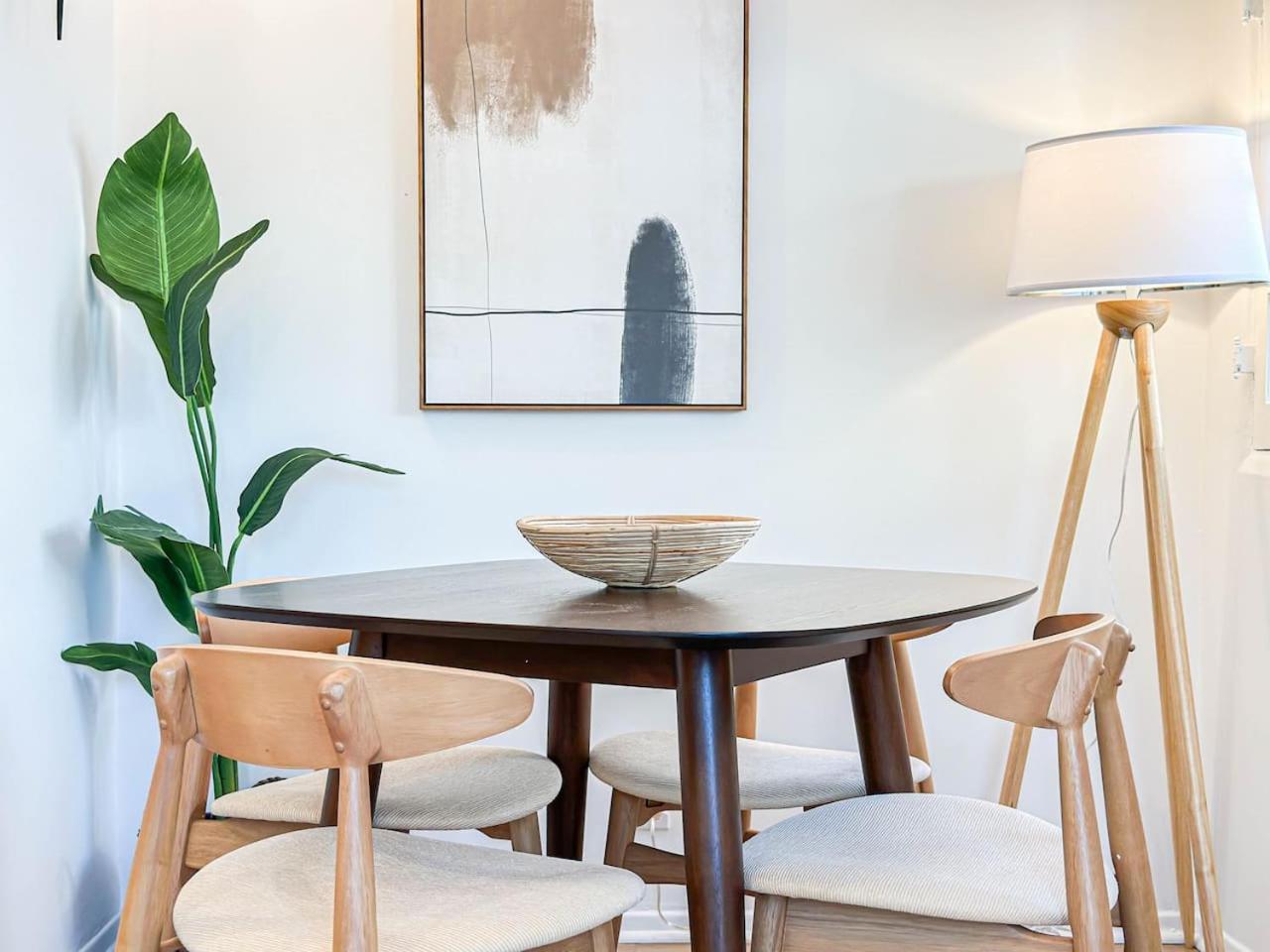 Holiday home Stylish 2br Near La Hotspots- Doh2 - Ww